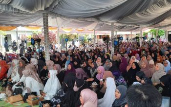 Aisah Dahlan Hadir di Palangka Raya, TP PKK Buka Kajian Inspiratif